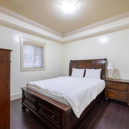 Francis Home Hotel 福来顺家庭宾馆 Richmond Exteriér fotografie